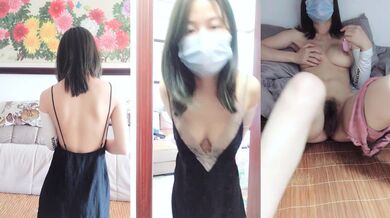 小护士在宿舍【咬掉樱桃】清秀女神，情趣黑丝配上洁白肌肤，纯天然美乳又大又圆，极品尤物 (1)